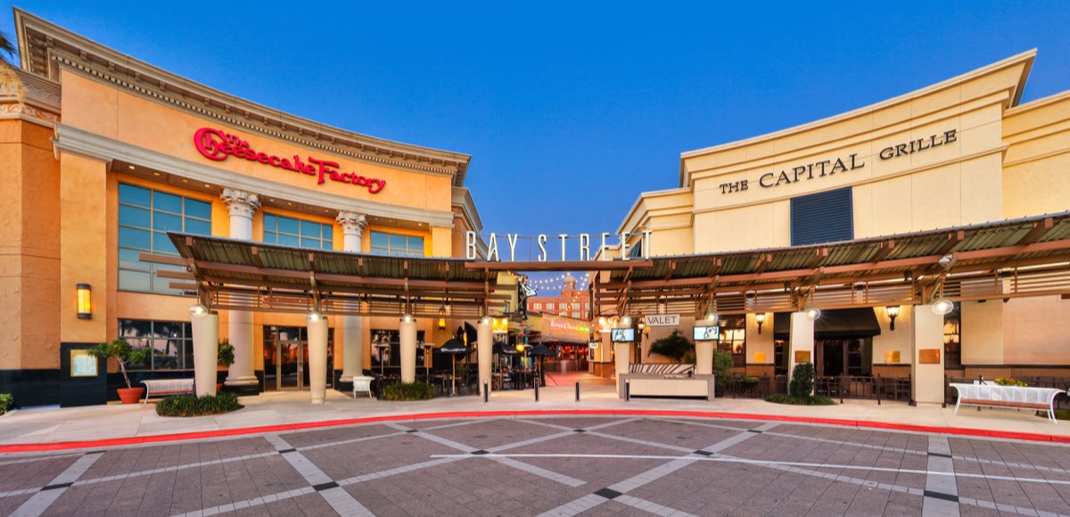 International Plaza & Bay Street